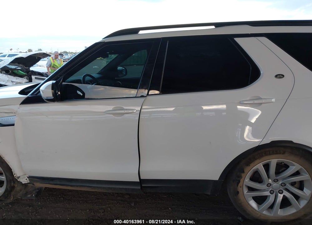 2017 LAND ROVER DISCOVERY HSE VIN: SALRRBBV0HA025934