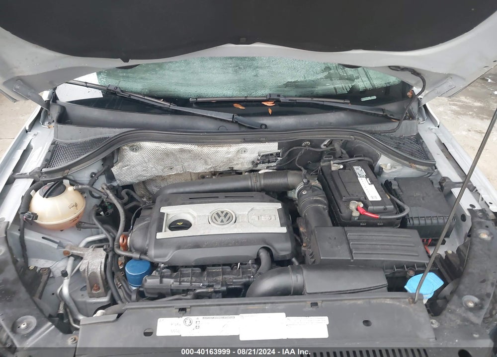 2012 VOLKSWAGEN TIGUAN SE VIN: WVGBV7AX0CW593693