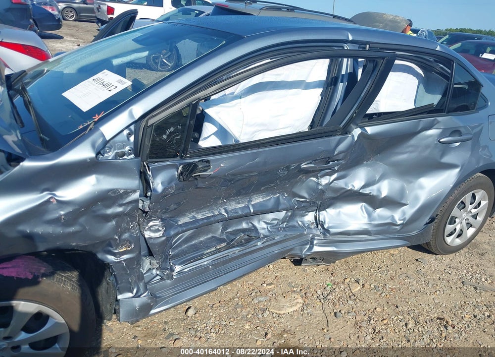 2022 TOYOTA COROLLA LE VIN: JTDEPMAEXN3021642