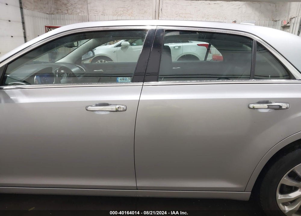 2017 CHRYSLER 300C 300C AWD VIN: 2C3CCAKG2HH648262
