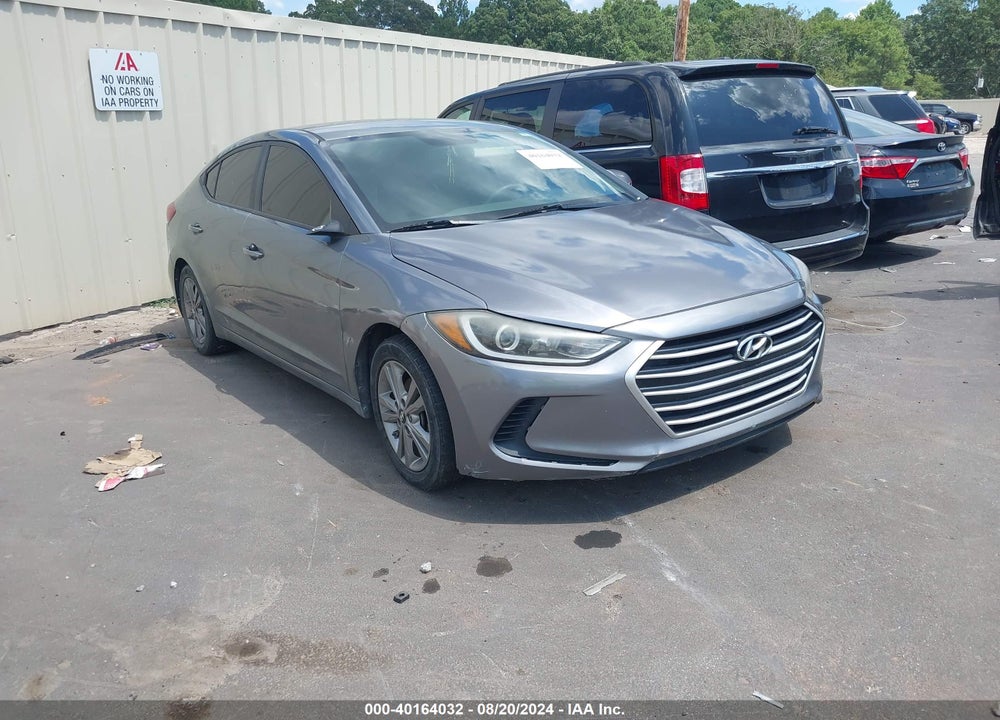 2017 HYUNDAI ELANTRA SE VIN: KMHD84LF8HU196321