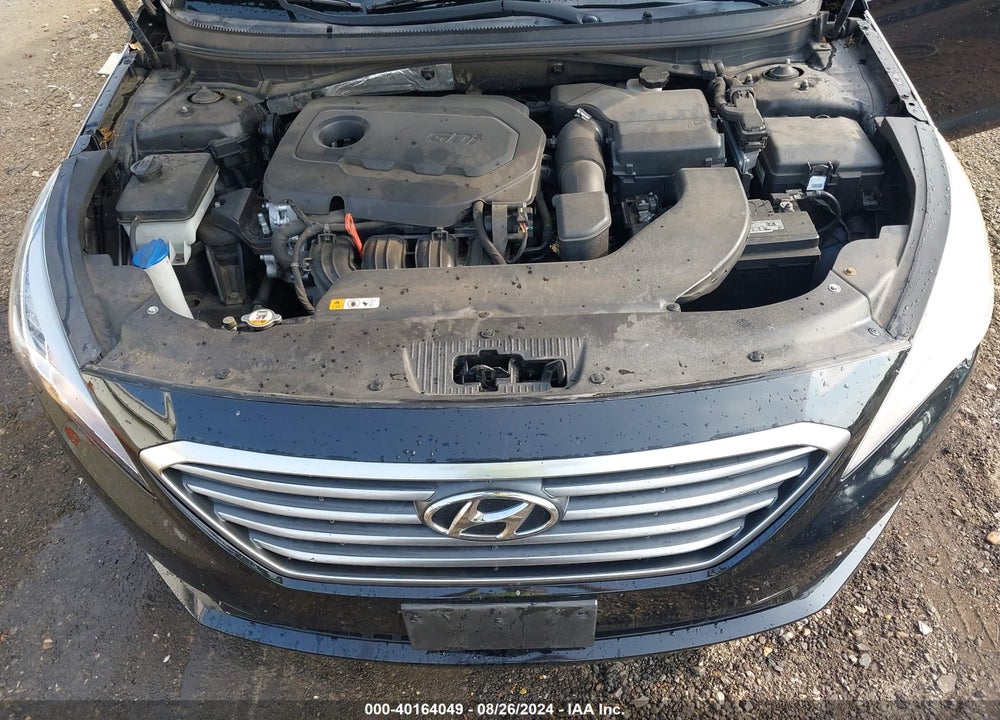 2015 HYUNDAI SONATA SE VIN: 5NPE24AF7FH223349