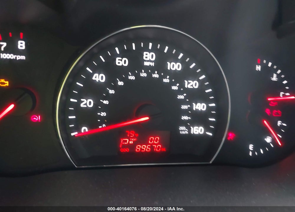 2015 KIA SORENTO LX V6 VIN: 5XYKTDA71FG611399