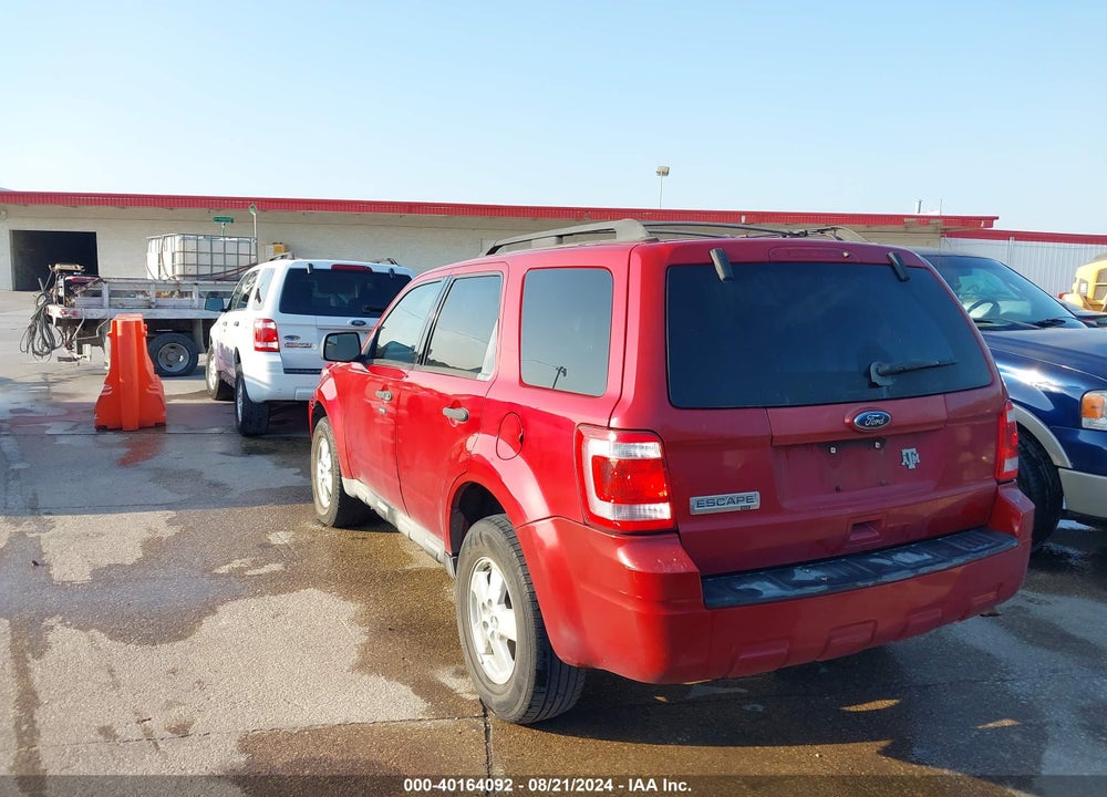 2010 FORD ESCAPE XLT VIN: 1FMCU0D78AKC83158