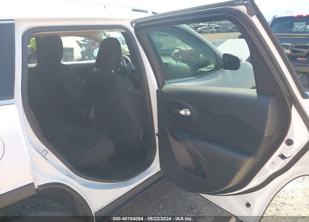 2015 JEEP CHEROKEE NORTH VIN: 1C4PJMCBXFW630713