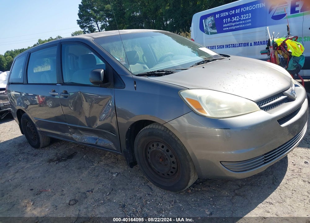 2004 TOYOTA SIENNA CE VIN: 5TDZA23C94S003827