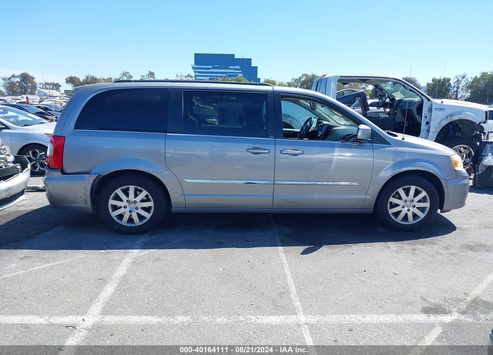 2014 CHRYSLER TOWN & COUNTRY TOURING VIN: 2C4RC1BG2ER133208