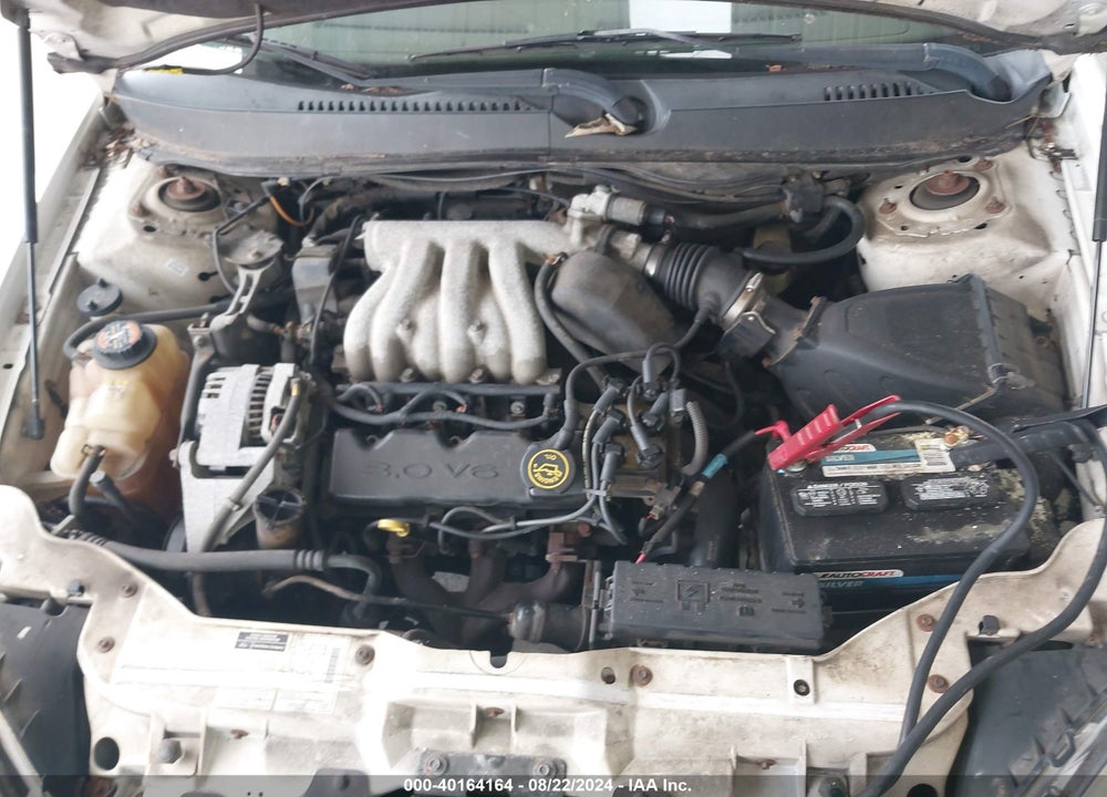 2000 FORD TAURUS LX VIN: 1FAFP52U1YA106519