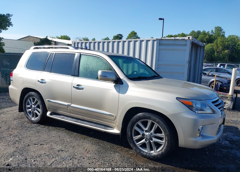 2014 LEXUS LX 570 VIN: JTJHY7AX1E4150776