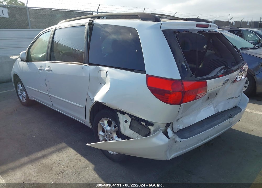 2004 TOYOTA SIENNA XLE VIN: 5TDZA22CX4S109673