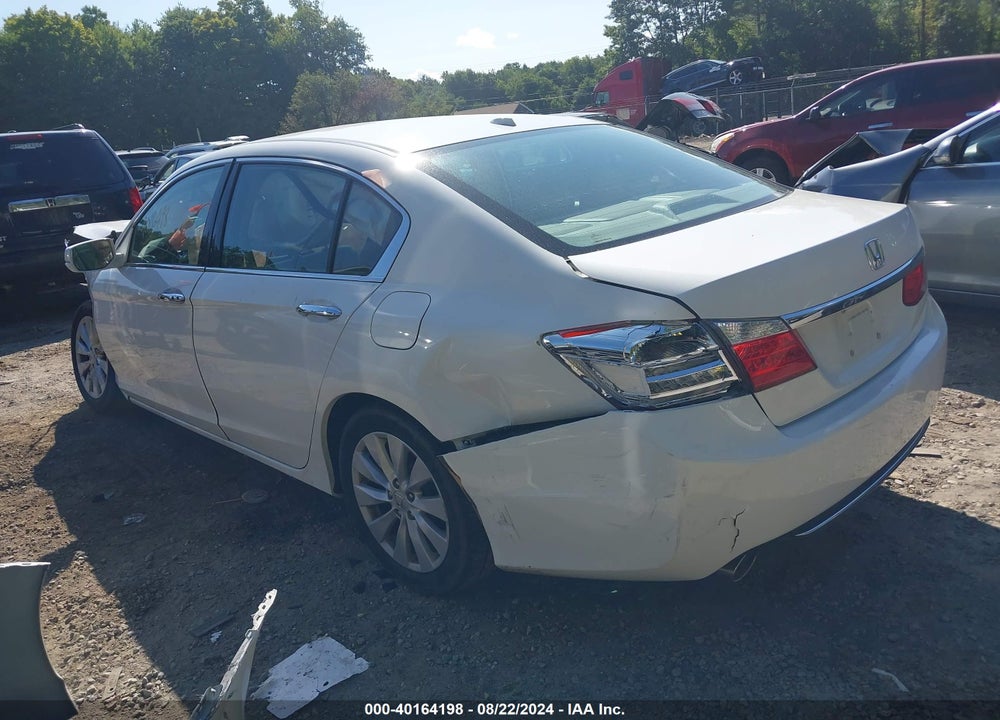 2015 HONDA ACCORD EX-L V-6 VIN: 1HGCR3F8XFA002120