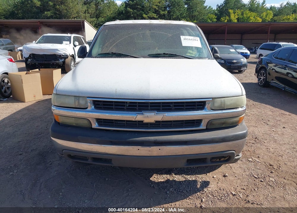 2004 CHEVROLET TAHOE LS VIN: 1GNEC13V34J285939