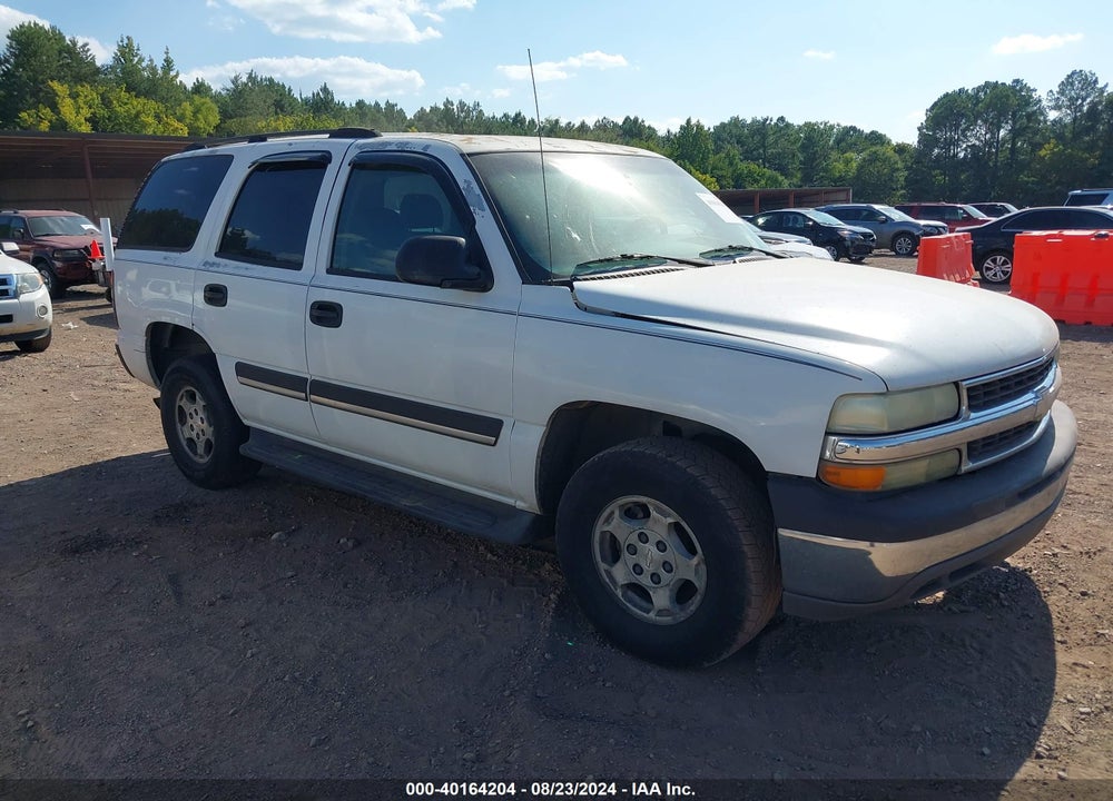 2004 CHEVROLET TAHOE LS VIN: 1GNEC13V34J285939