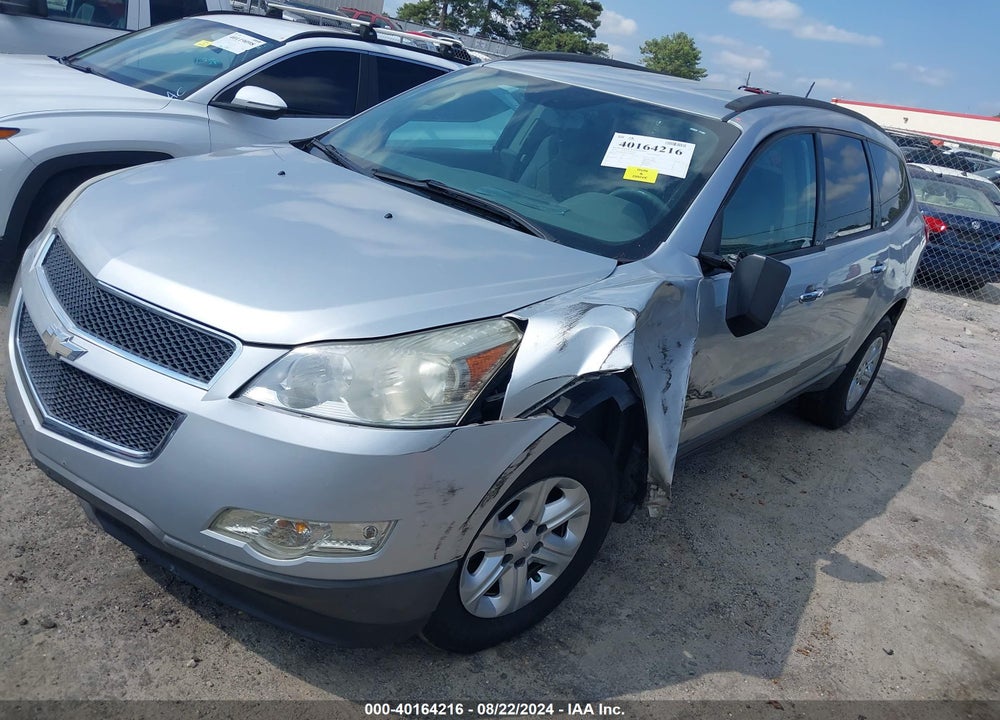 2012 CHEVROLET TRAVERSE LS VIN: 1GNKRFED2CJ300562