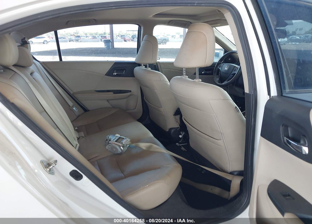 2015 HONDA ACCORD HYBRID EX-L VIN: 1HGCR6F51FA008282