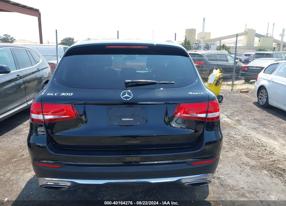 2018 MERCEDES-BENZ GLC 300 4MATIC VIN: WDC0G4KB1JV090243