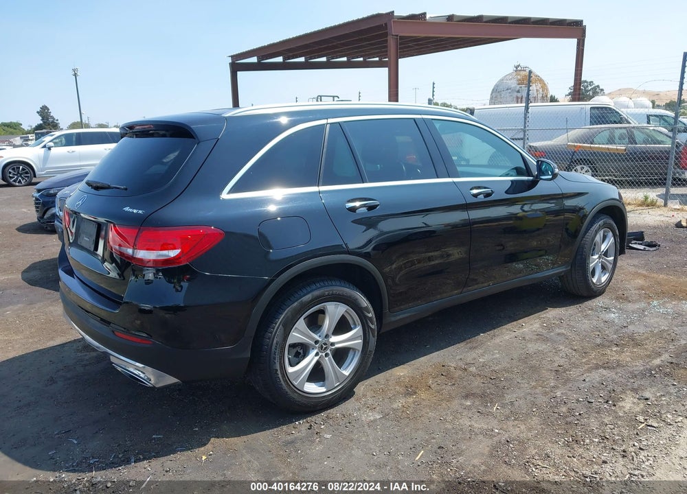 2018 MERCEDES-BENZ GLC 300 4MATIC VIN: WDC0G4KB1JV090243