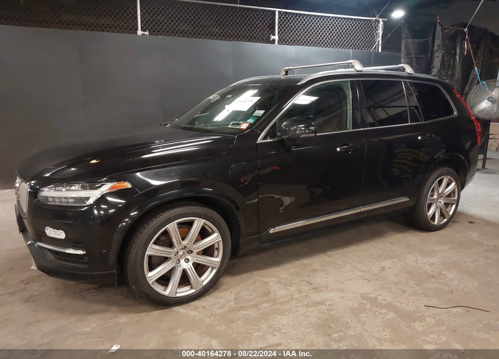 2018 VOLVO XC90 HYBRID T8 INSCRIPTION VIN: YV4BR0PL1J1329538