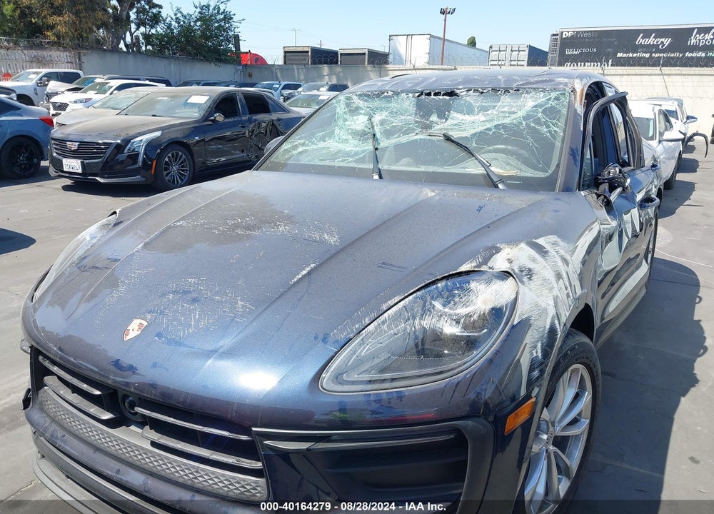 2022 PORSCHE MACAN VIN: WP1AA2A52NLB00192