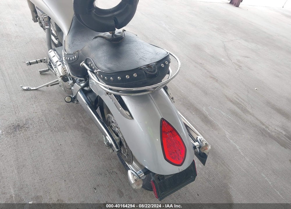 2003 VICTORY MOTORCYCLES VEGAS VIN: 5VPGB16D833003645