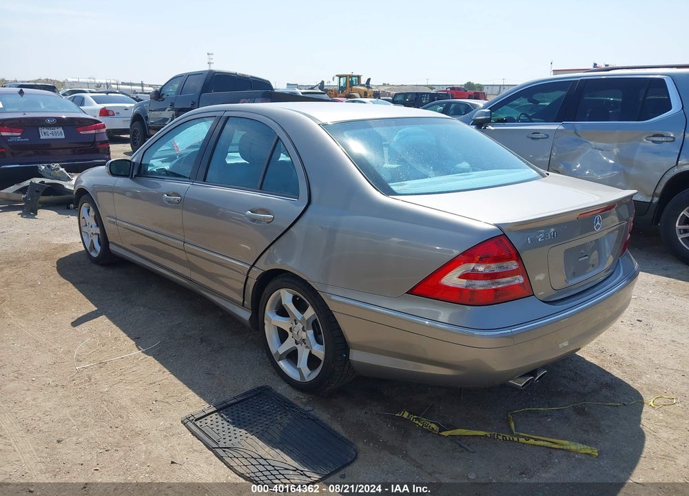 2007 MERCEDES-BENZ C 230 SPORT VIN: WDBRF52HX7E026087