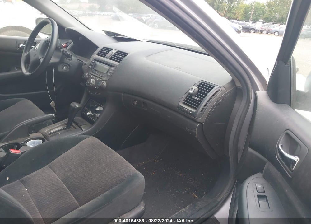 2004 HONDA ACCORD 2.4 LX VIN: 1HGCM56374A028914