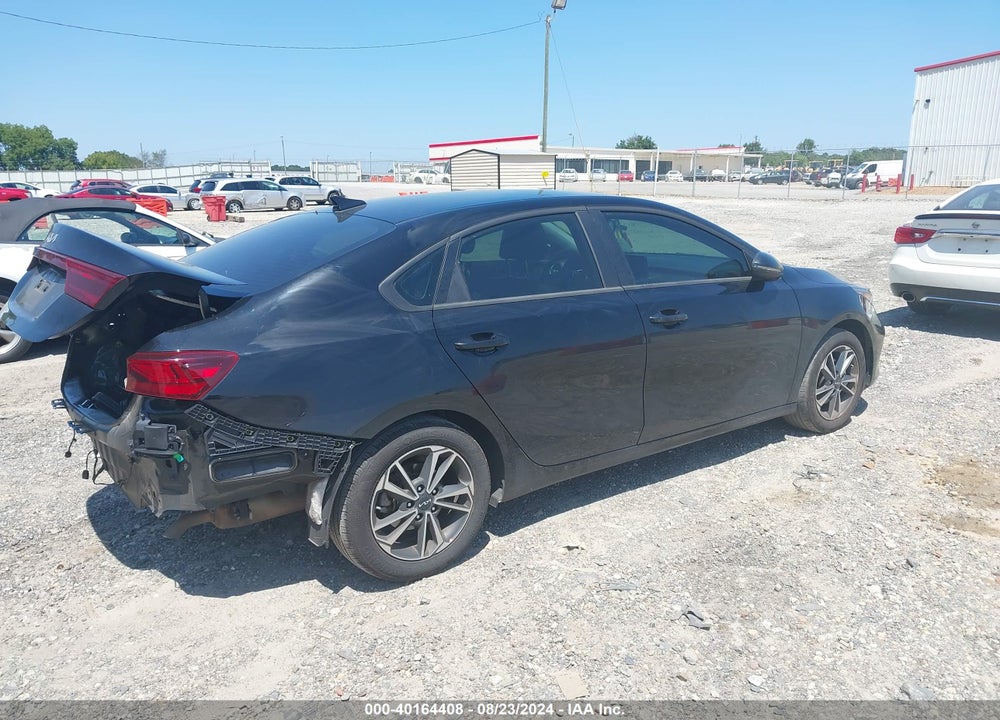 2024 KIA FORTE LXS VIN: 3KPF24AD8RE714329