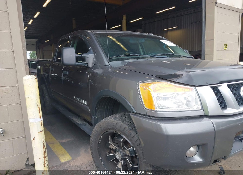 2014 NISSAN TITAN PRO-4X/S/SL/SV VIN: 1N6AA0ECXEN507144