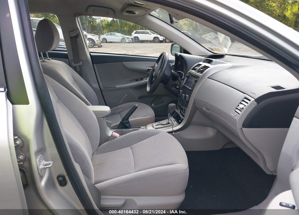 2013 TOYOTA COROLLA LE VIN: JTDBU4EE3DJ118133