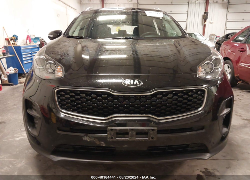 2018 KIA SPORTAGE LX VIN: KNDPM3AC8J7425231