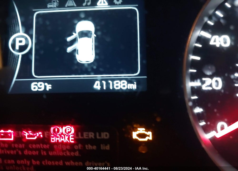 2018 KIA SPORTAGE LX VIN: KNDPM3AC8J7425231