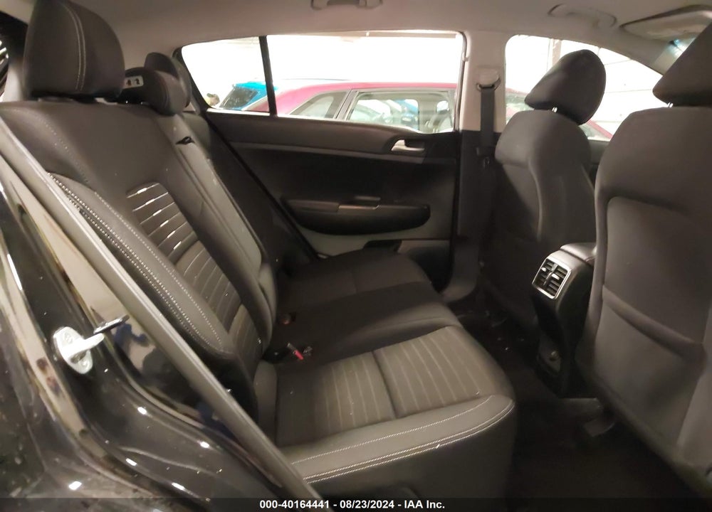 2018 KIA SPORTAGE LX VIN: KNDPM3AC8J7425231