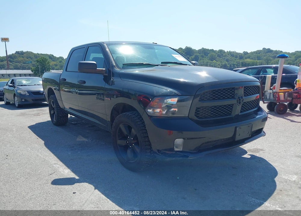2016 RAM 1500 EXPRESS VIN: 3C6RR7KT2GG243819