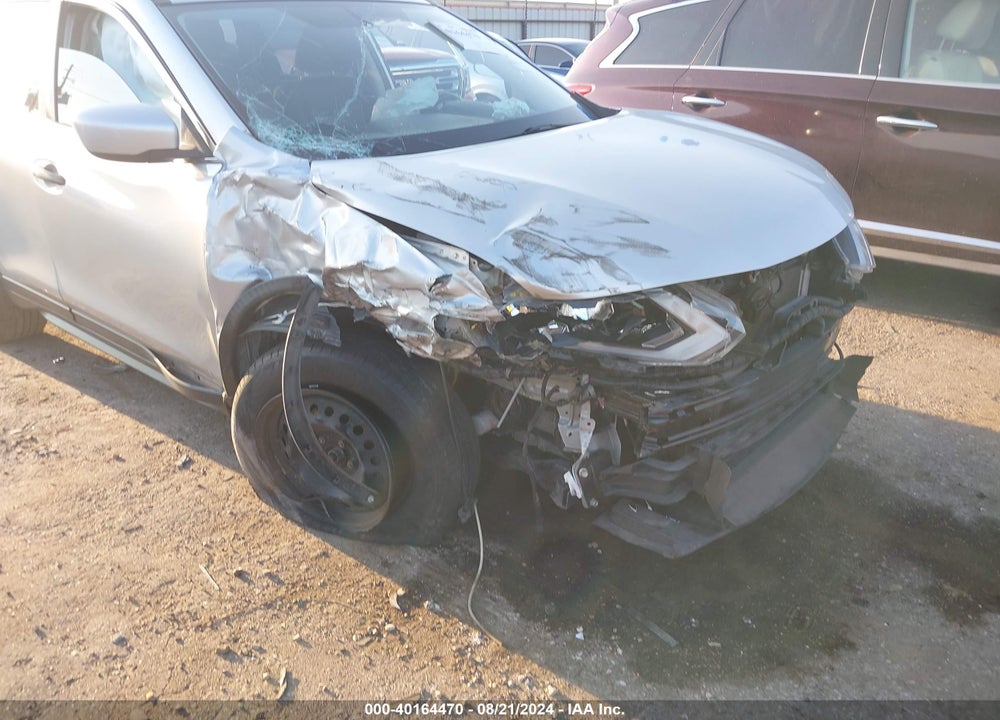 2017 NISSAN ROGUE S VIN: JN8AT2MV4HW000772