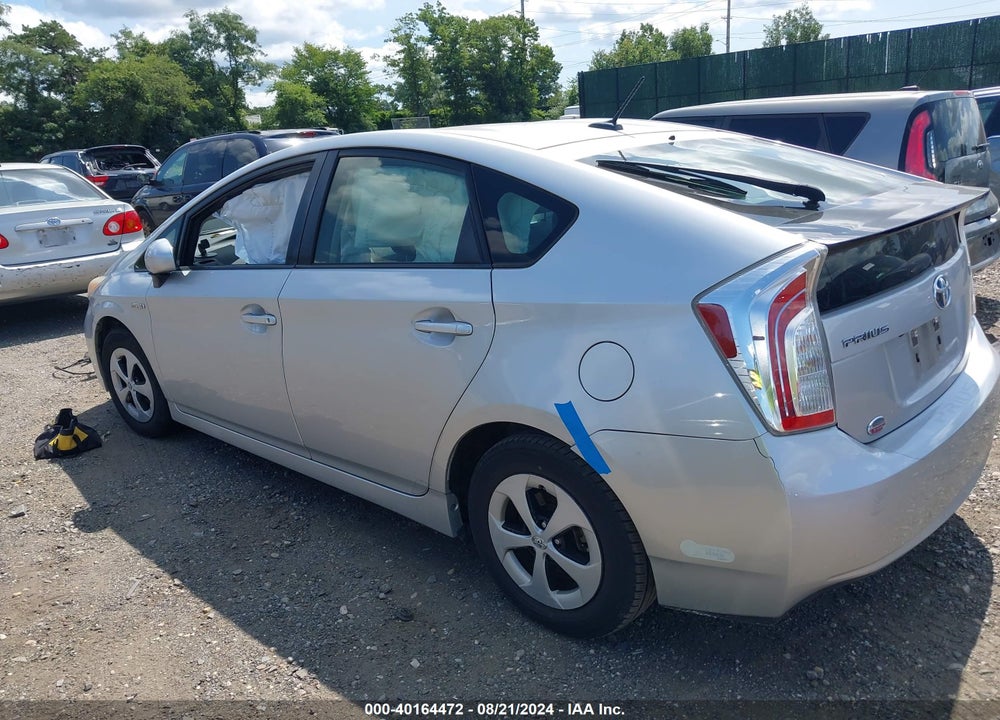 2013 TOYOTA PRIUS THREE VIN: JTDKN3DUXD1707342
