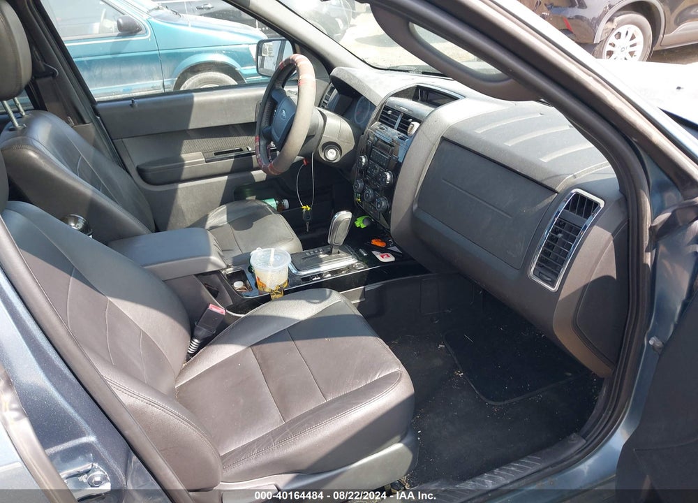 2010 FORD ESCAPE LIMITED VIN: 1FMCU9E75AKA80666