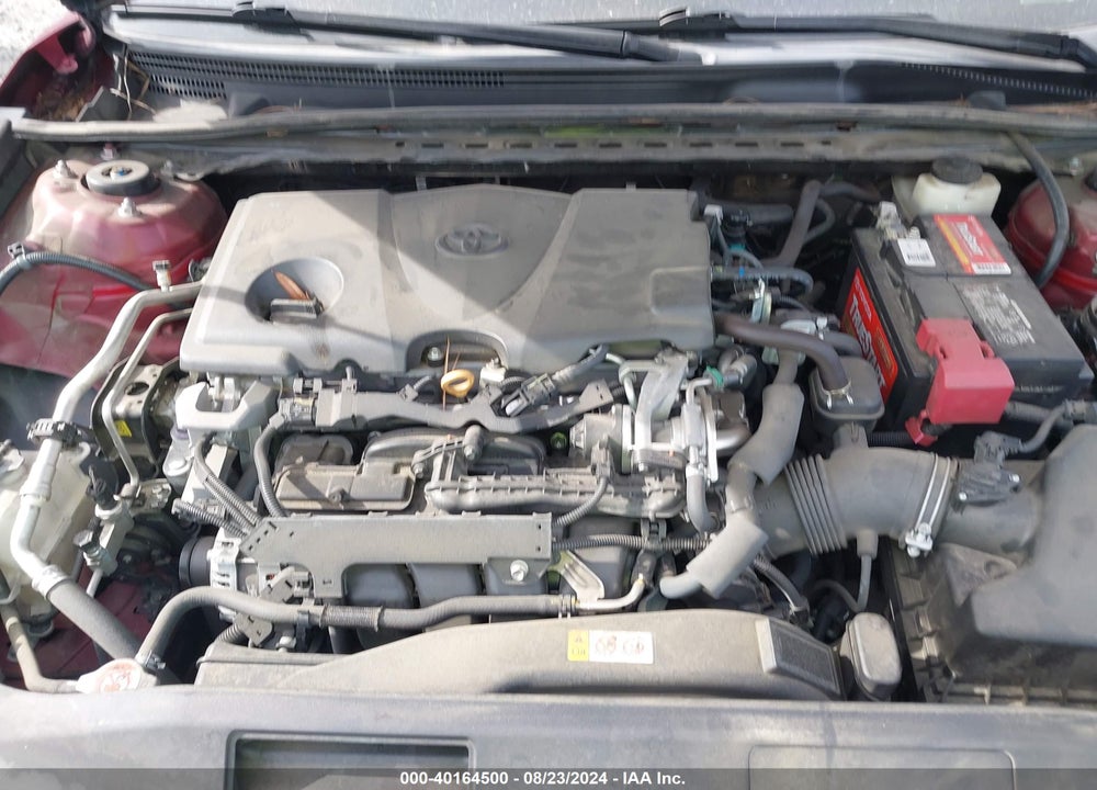 2018 TOYOTA CAMRY SE VIN: 4T1B11HK2JU574171