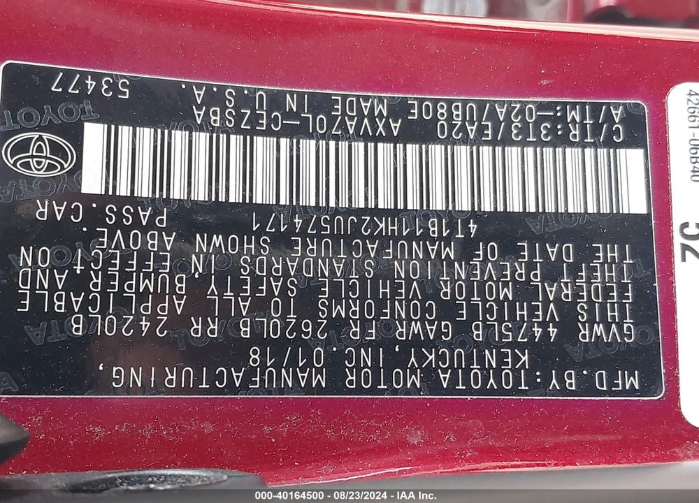 2018 TOYOTA CAMRY SE VIN: 4T1B11HK2JU574171