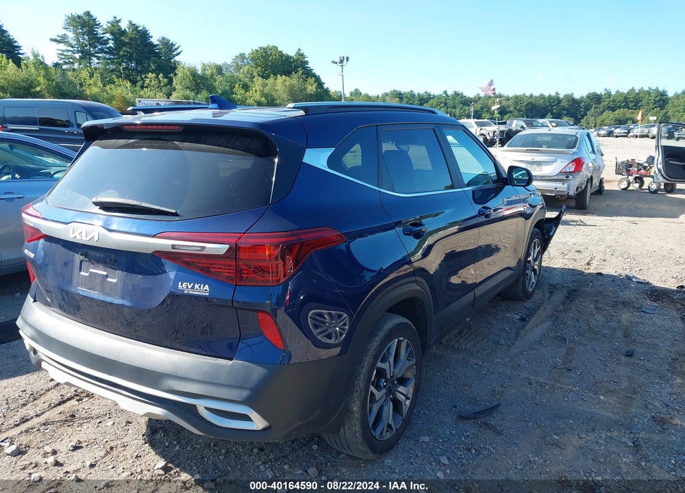2022 KIA SELTOS EX VIN: KNDERCAAXN7271294