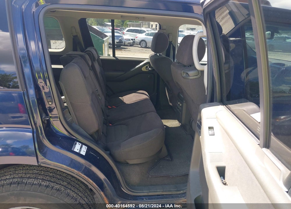 2007 NISSAN PATHFINDER SE VIN: 5N1AR18W27C611225