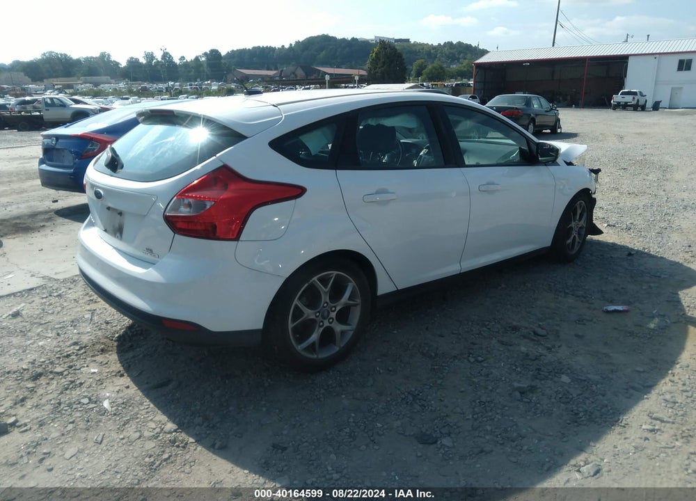 2014 FORD FOCUS SE VIN: 1FADP3K23EL203005