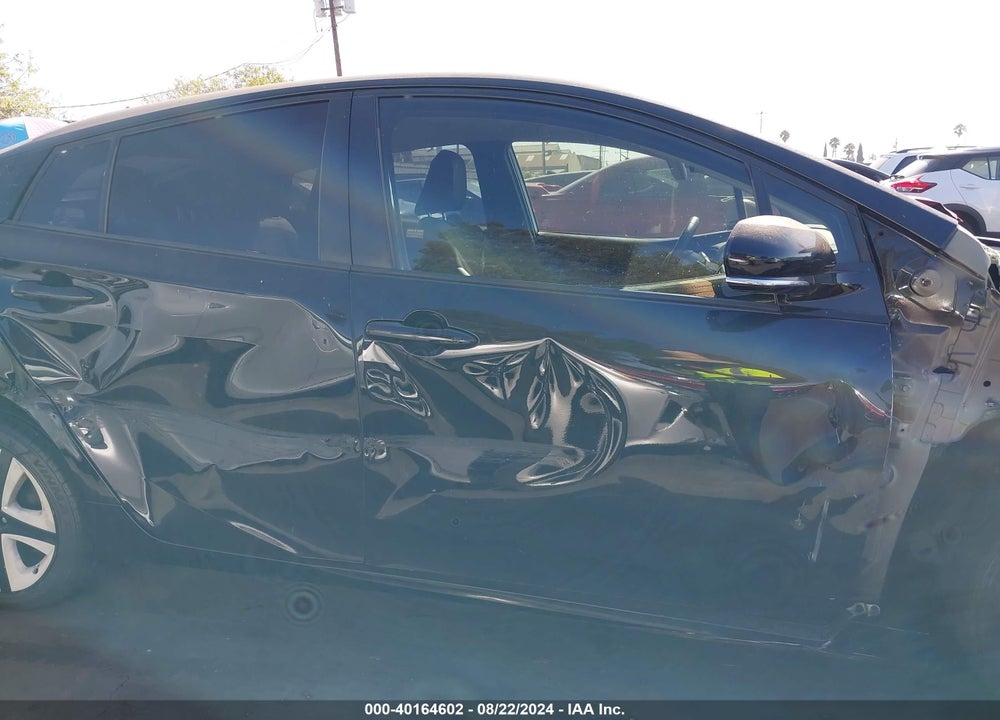 2016 TOYOTA PRIUS THREE TOURING VIN: JTDKARFU1G3518700