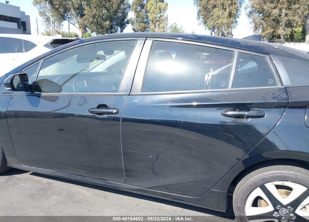 2016 TOYOTA PRIUS THREE TOURING VIN: JTDKARFU1G3518700
