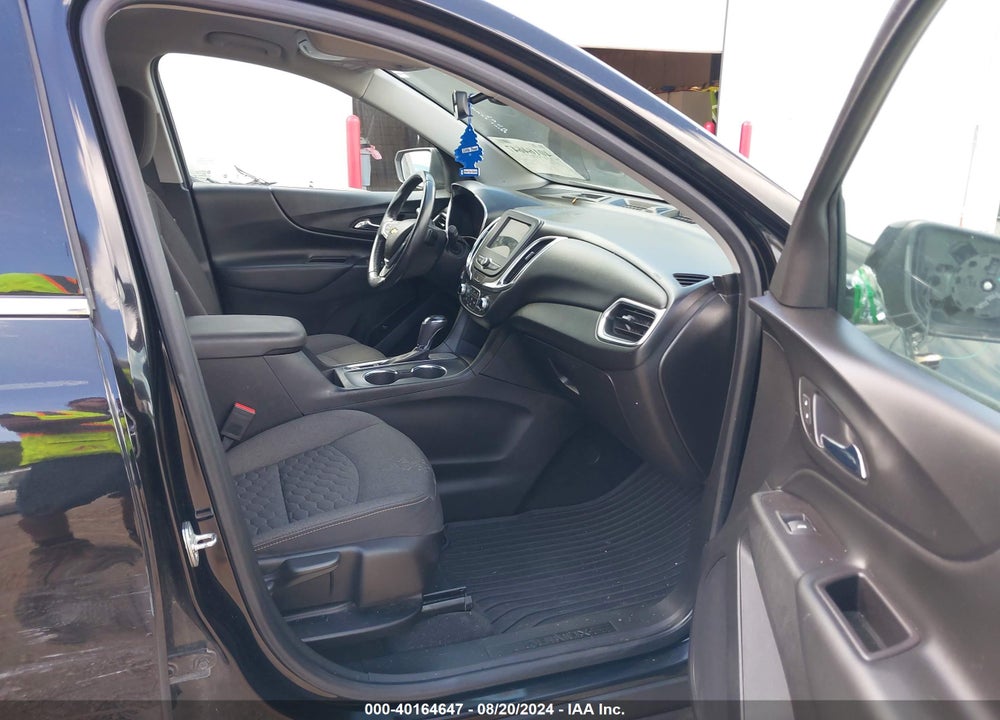 2019 CHEVROLET EQUINOX LT VIN: 2GNAXJEV7K6304907