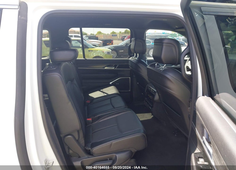2024 JEEP WAGONEER L SERIES II 4X2 VIN: 1C4SJRBP2RS134708