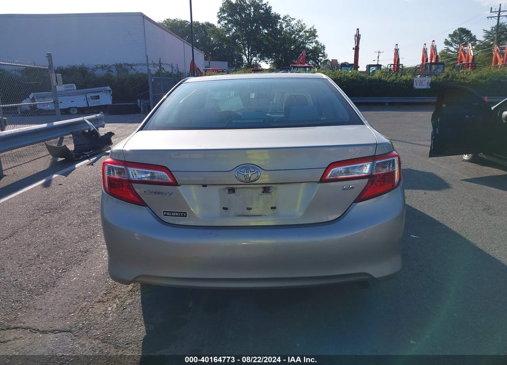 2014 TOYOTA CAMRY LE VIN: 4T4BF1FK6ER374975