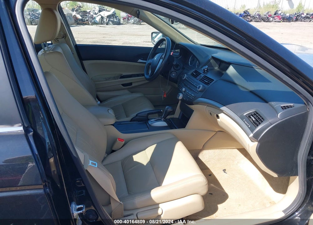 2011 HONDA ACCORD 2.4 SE VIN: 1HGCP2F68BA066729