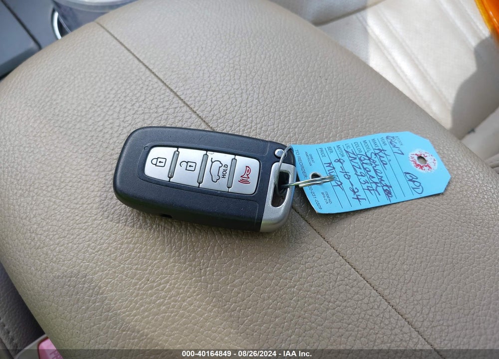2012 KIA SORENTO EX V6 VIN: 5XYKU4A25CG200181