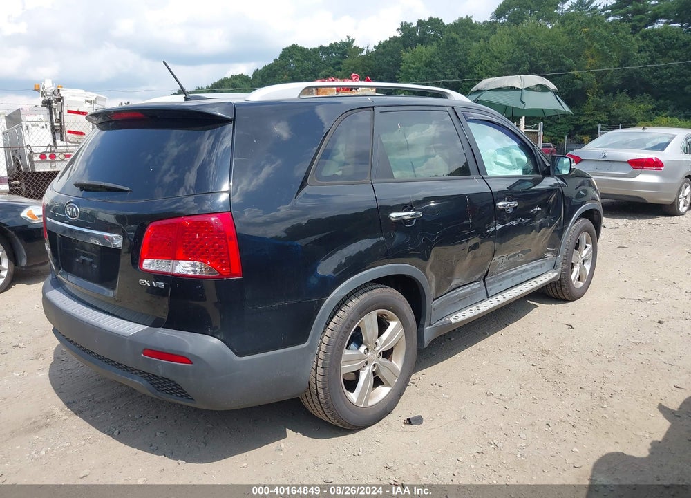 2012 KIA SORENTO EX V6 VIN: 5XYKU4A25CG200181