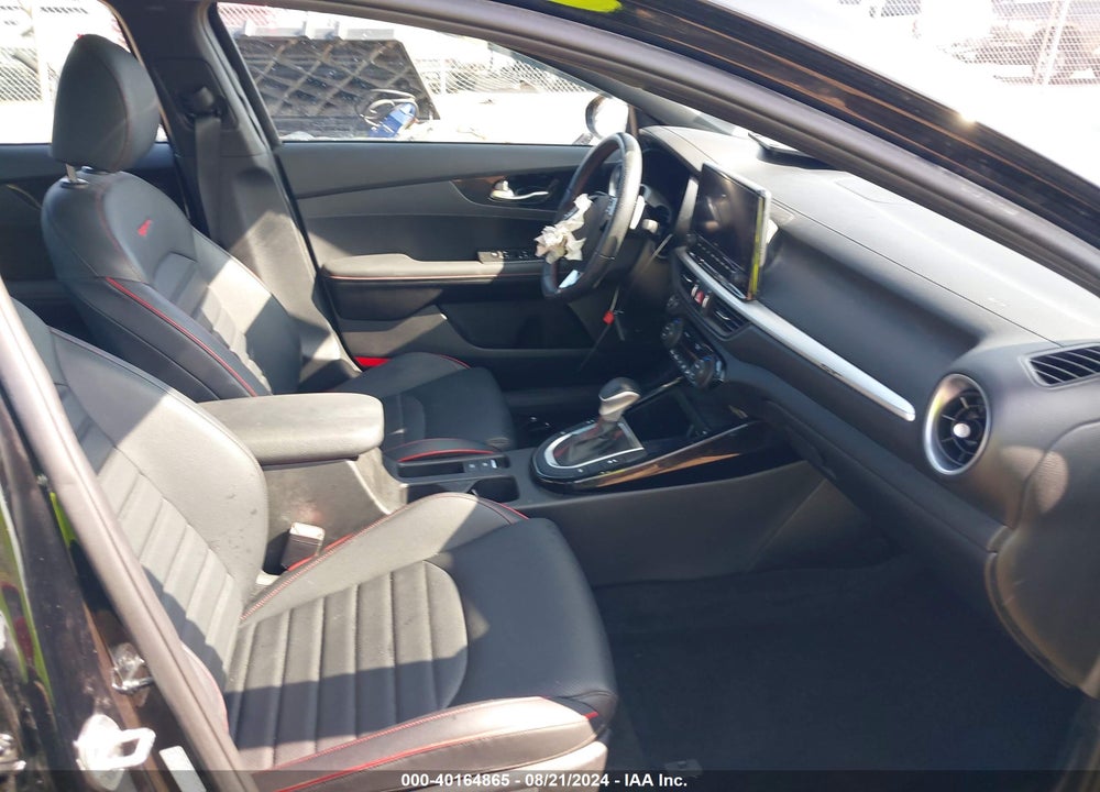 2023 KIA FORTE GT VIN: 3KPF44AC3PE651915